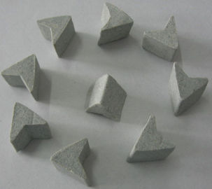 Tri-star shape porcelain / Ceramic polishing media , finishing Media